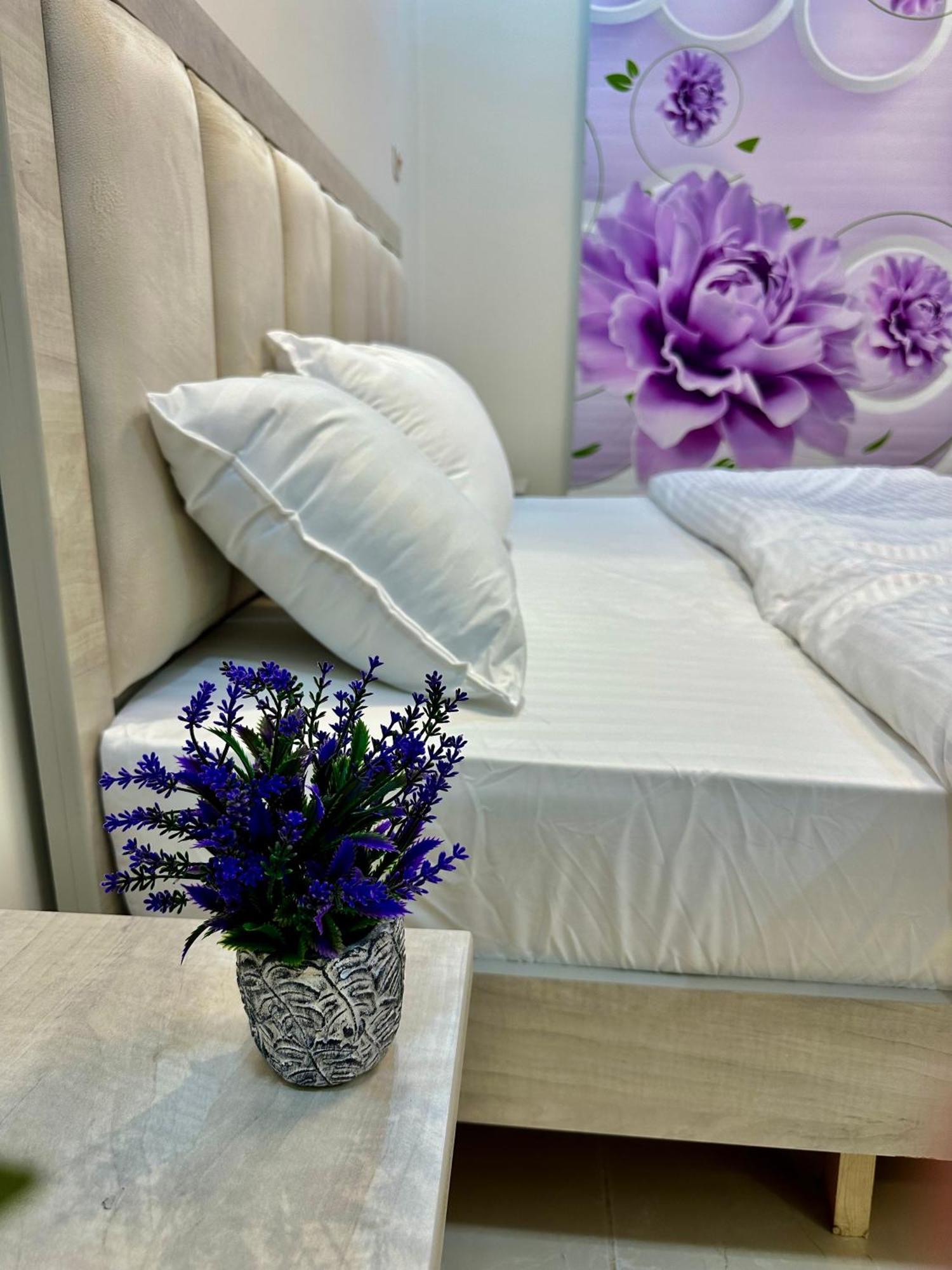 شقه غرفتين وصالة رقم 6 باثاث مودرن ودخول ذاتي Apartment Riyadh